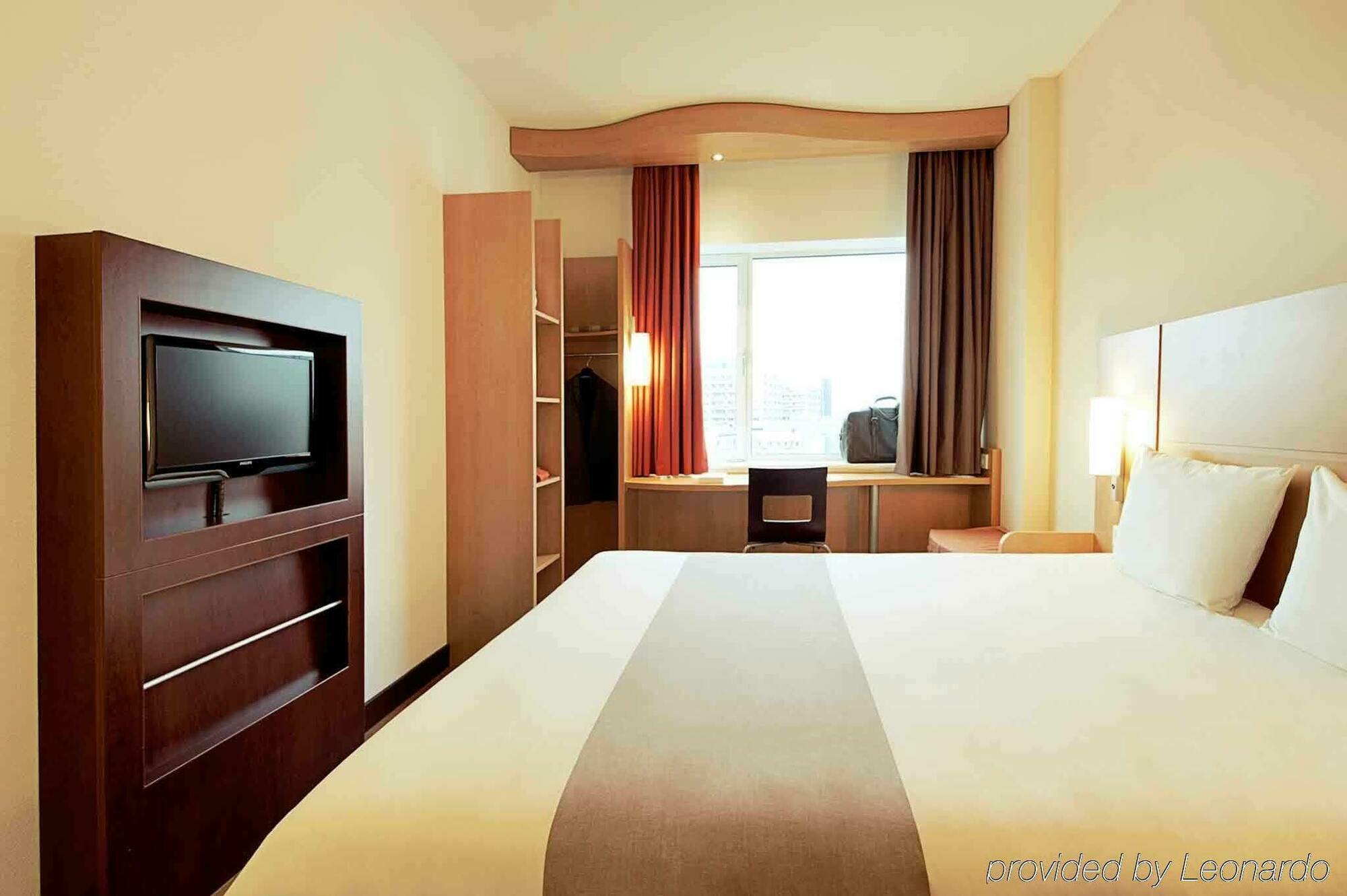 ไอบิส อบิดจัน ปลาโต Hotel อาบีจาน ภายนอก รูปภาพ
